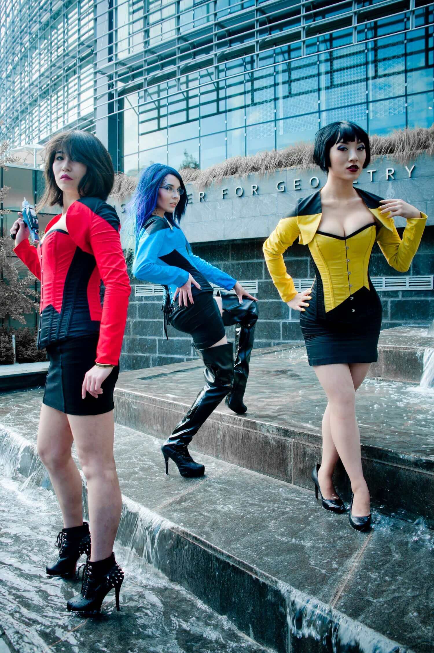 Black/Red Captain 1st Officer Steel Boned Corset & Shrug